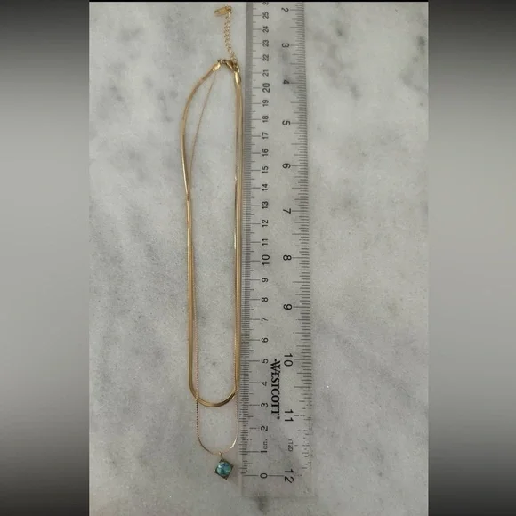 Gold Layering Layered Turquoise Pendant Necklace - Picture 5 of 5
